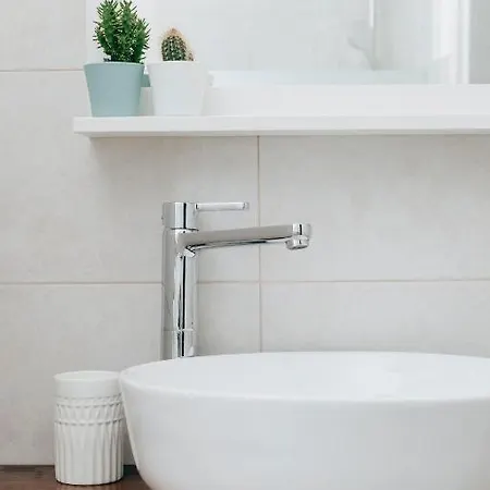 ゲストハウス Casa Di Flora Tipico バーリ